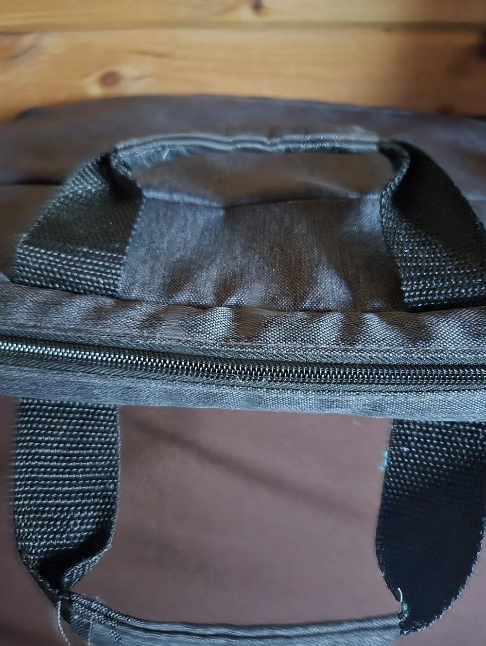 HP Prelude Gray Messenger Laptop 15.6